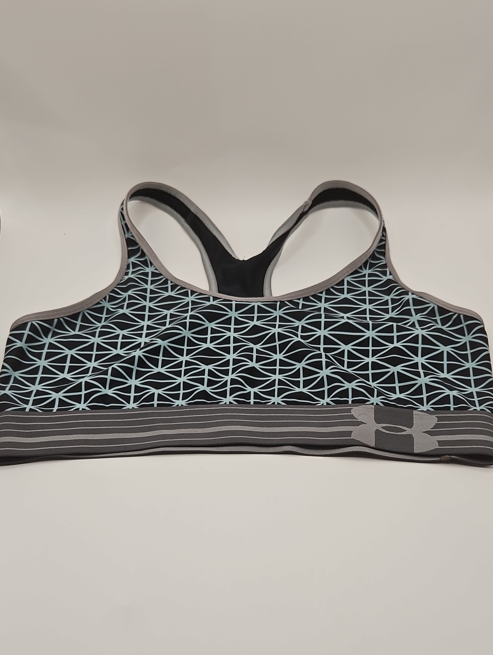 Under Armour Black Sports Bra with Light Gray Geometric Print 14.5"